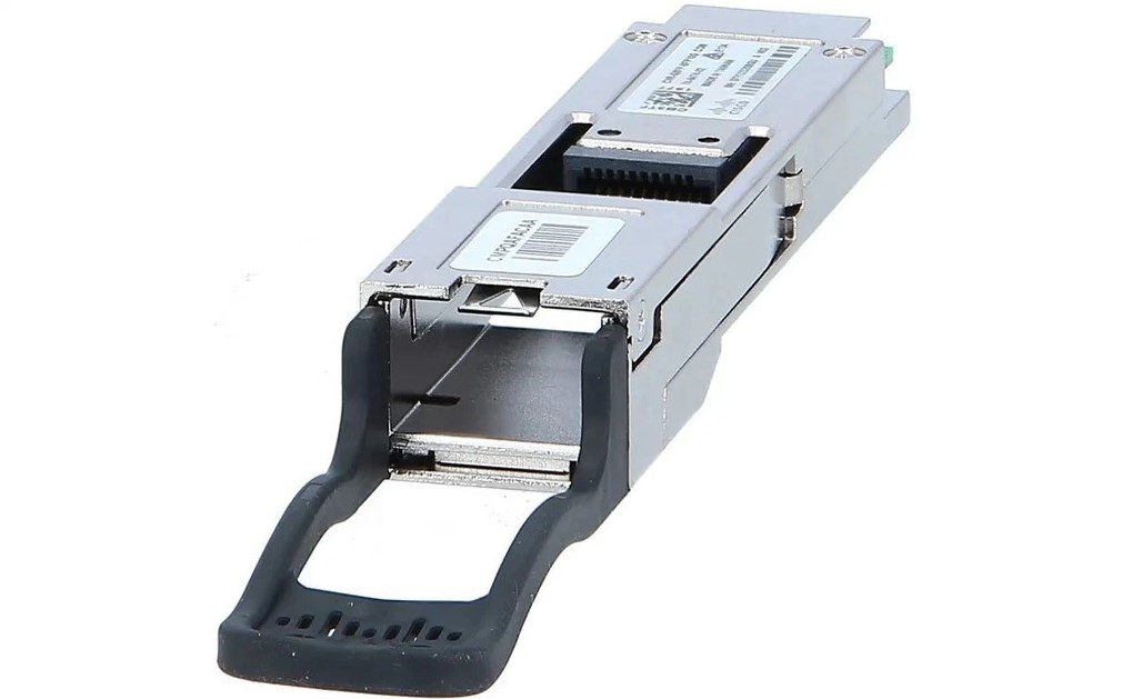Cisco CVR-QSFP-SFP10G QSFP to SFP Adapter Module 3