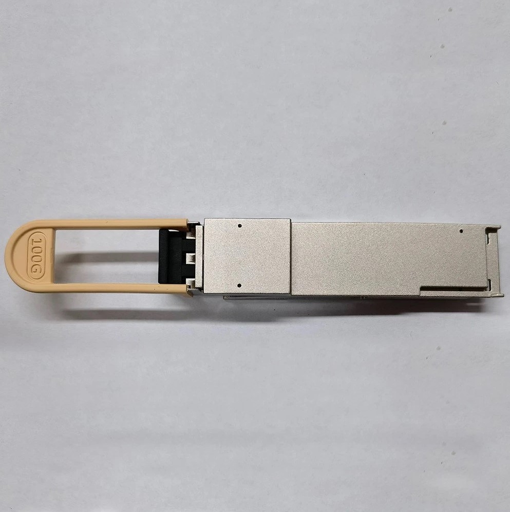 ARISTA 100Gb 100M LC SRBD QSFP 850nm Transceiver MODUL
