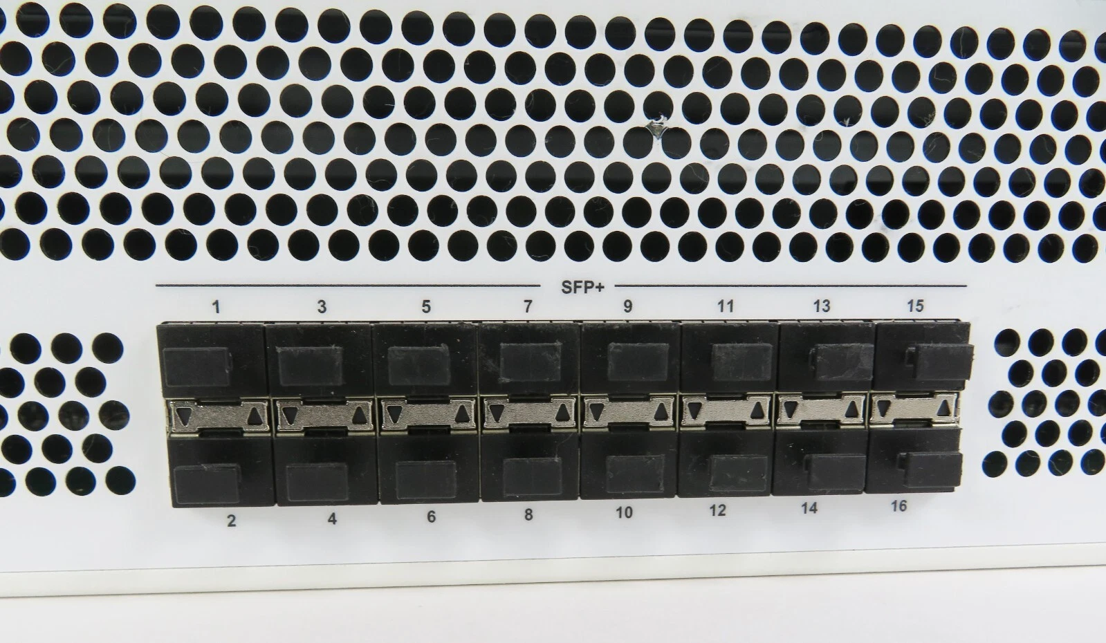 FORTINET FORTIGATE 3000D 16X 10Gb Port Dual Power Supply Network Firewall 3